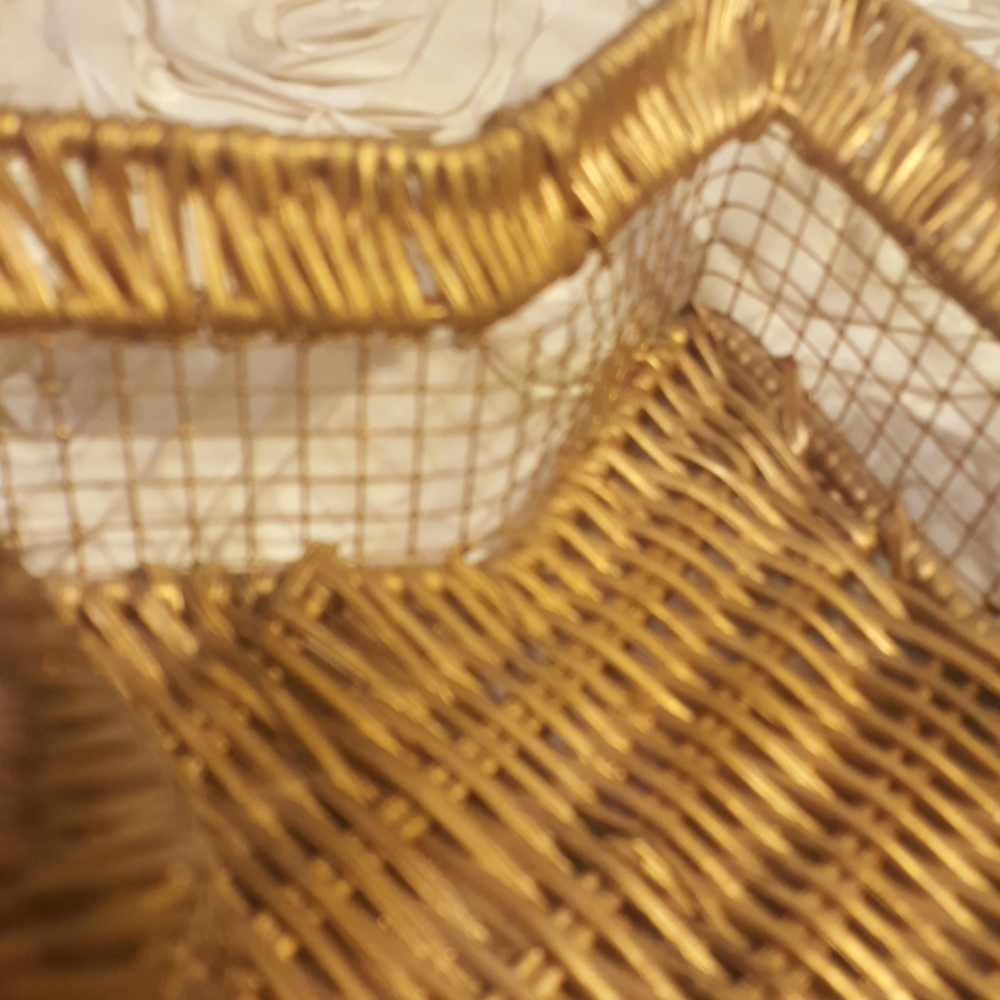 Wicker Basket Star Shape - Home Decor. - Picture 7 of 11